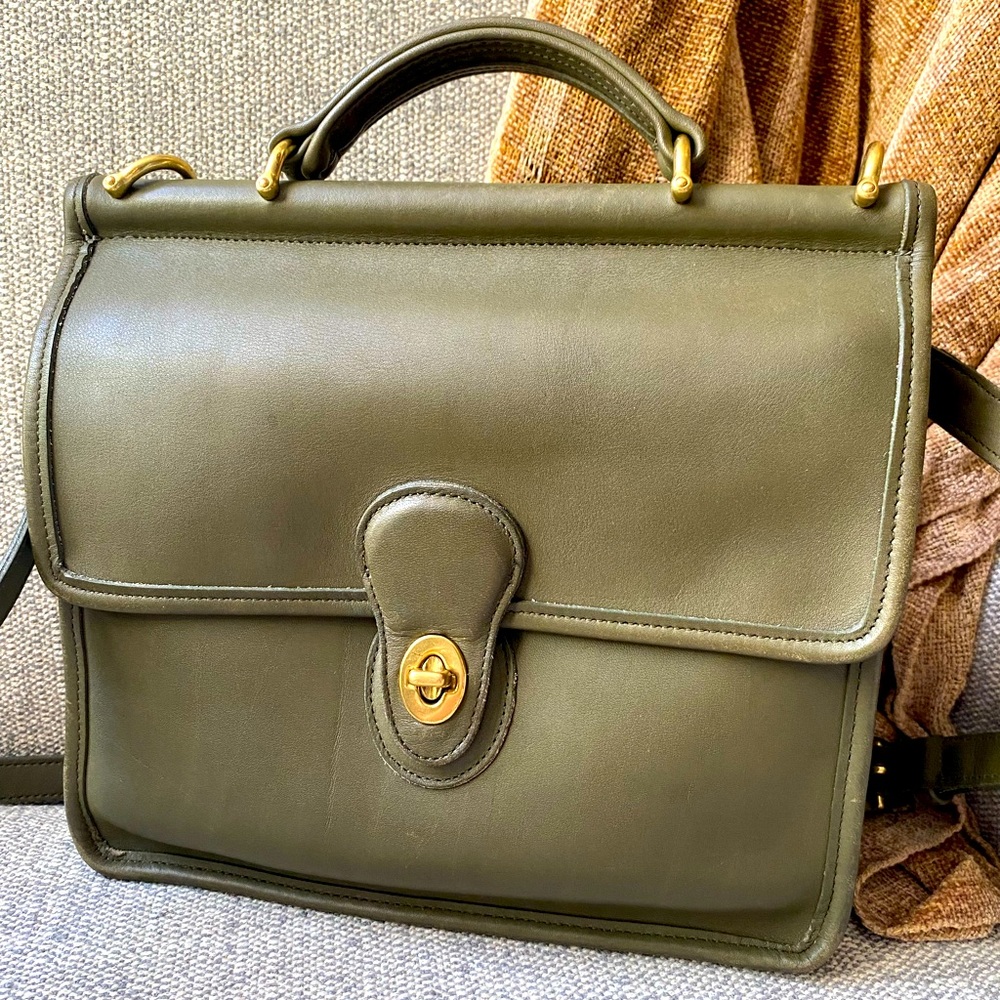 ❌sold❌VINTAGE COACH WILLIS SAGE GREEN LEATHER MESSENGER CROSSBODY BAG 9927